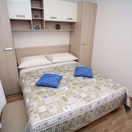 Apartman Fantasy Apartment Trogir Bagian luar foto