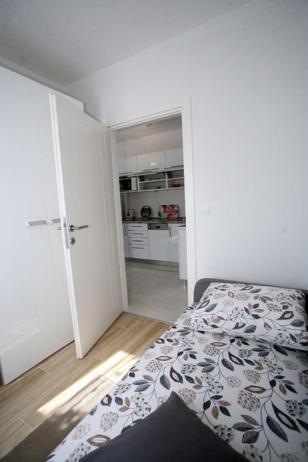 Apartman Fantasy Apartment Trogir Bagian luar foto