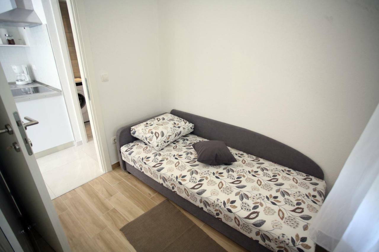Apartman Fantasy Apartment Trogir Bagian luar foto
