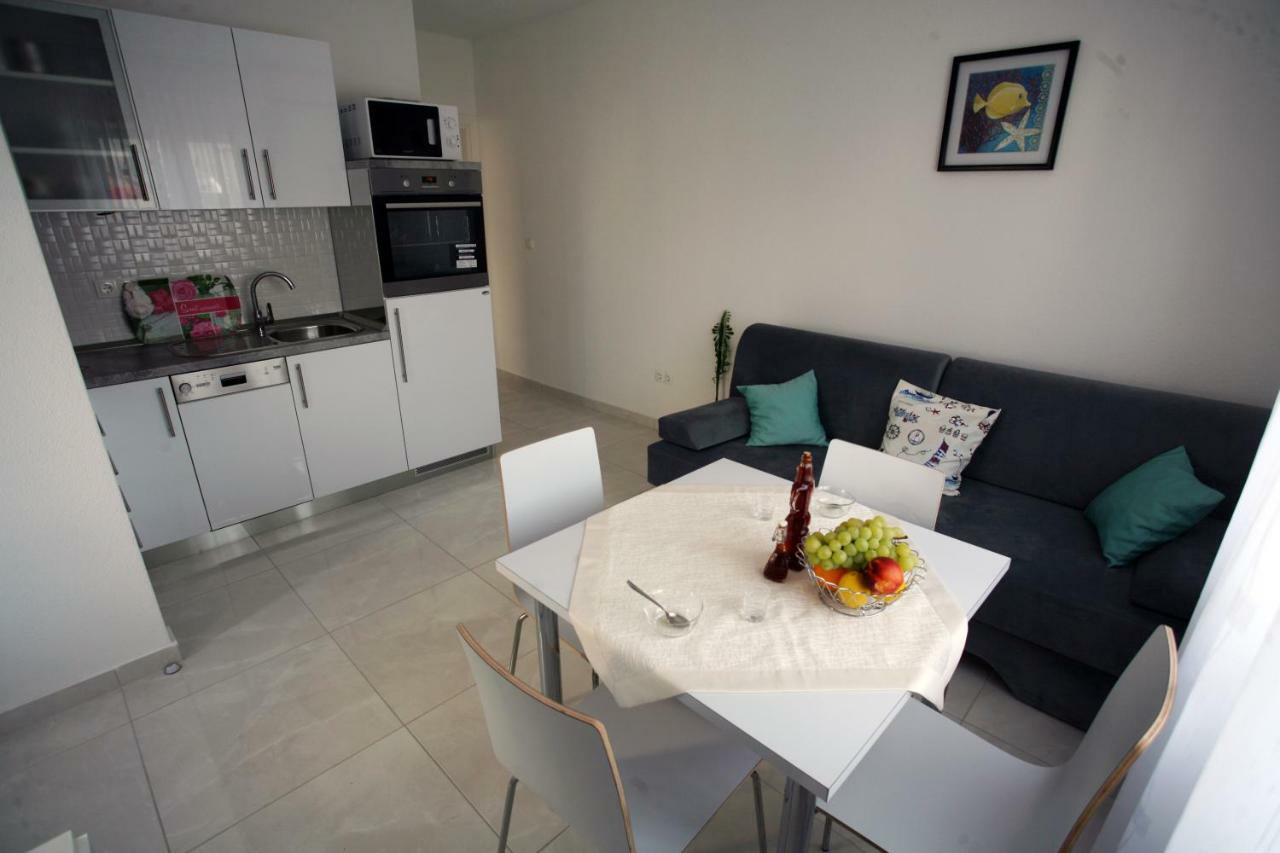 Apartman Fantasy Apartment Trogir Bagian luar foto